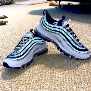‼️MISMATCHED‼️ Nike AirMax 97’s